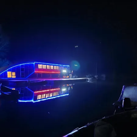 Hotel Plutitor Casa Pescarilor Sulina Hotel 3*