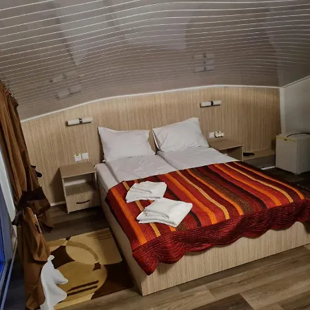 Szálloda Hotel Plutitor Casa Pescarilor Sulina