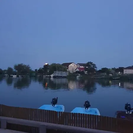 Hotel Plutitor Casa Pescarilor Sulina Hotel Sulina