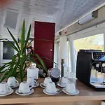 Hotel Plutitor Casa Pescarilor Sulina 3*